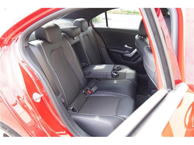 メルセデスベンツ Ａクラス Ａ２５０ ４マチック ４ＷＤ R1年 (中国) 99