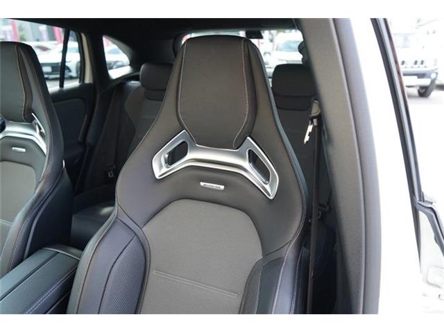 ＡＭＧ ＧＬＡ ＧＬＡ ３５ ４マチック ４ＷＤ R4年 (中国) 99