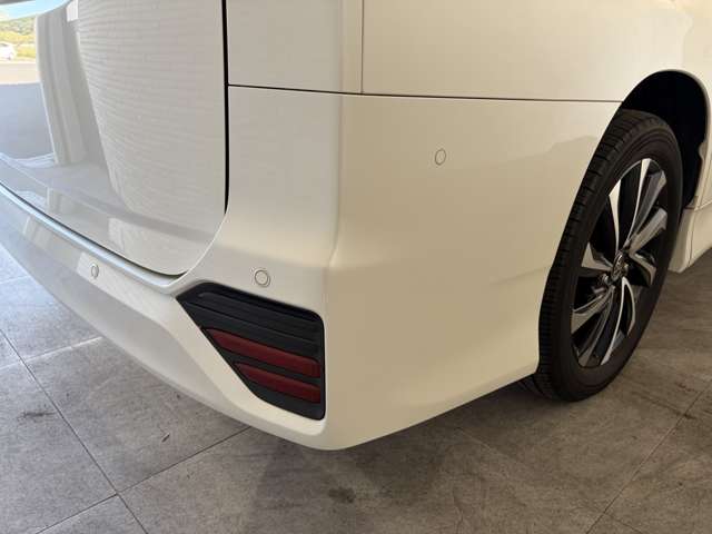 トヨタ ノア ２．０ Ｓ－Ｚ R4年 (中国) 99