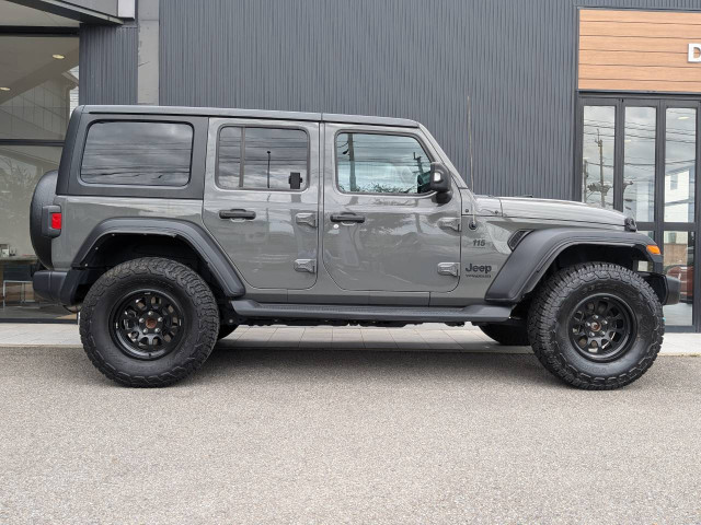 ジープ ラングラー　アンリミテッド アンリミテッド スポーツ アルティチュード ４ＷＤ R2年 () 99