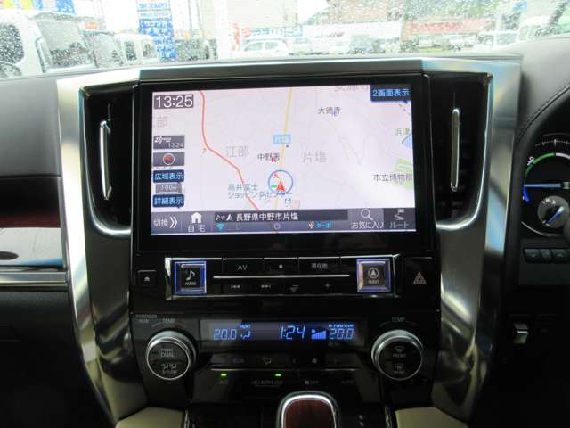 トヨタ ヴェルファイア　ハイブリッド ハイブリッド ２．５ Ｖ Ｅ－ＦＯＵＲ ４ＷＤ H28年 () 99