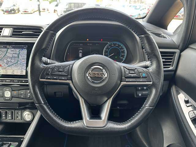 日産 リーフ Ｘ　Ｖセレクション R3年 () 99