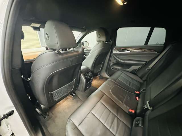 ＢＭＷ Ｘ４ Ｘドライブ２０Ｄ Ｍスポーツ ディーゼルターボ ４ＷＤ R3年 () 99