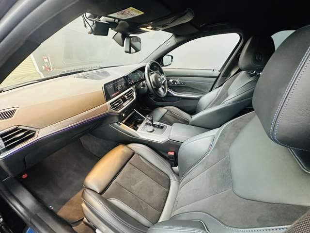ＢＭＷ ３シリーズ ３２０Ｄ Ｘドライブ Ｍスポーツ ディーゼルターボ ４ＷＤ R2年 () 99