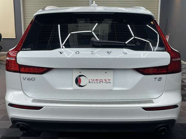 ボルボ Ｖ６０ Ｔ５　モメンタム R1年 () 99