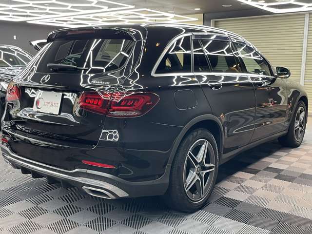 メルセデスベンツ ＧＬＣクラス ２２０ Ｄ ４マチック ＡＭＧライン ディーゼルターボ ４ＷＤ R1年 () 99