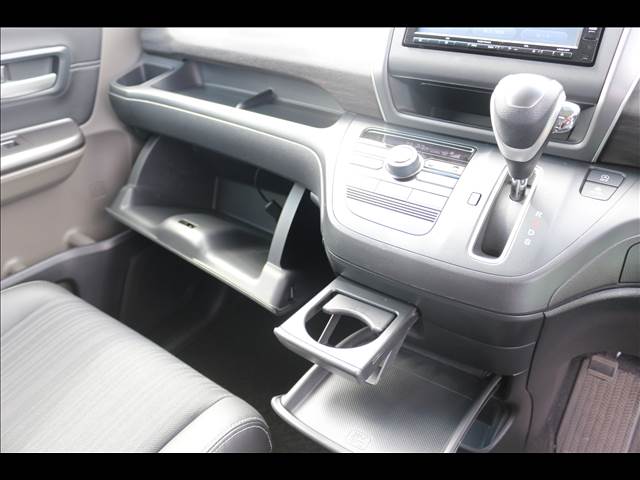 ホンダ フリード＋ Ｇ ＨＯＮＤＡ ＳＥＮＳＩＮＧ H30年 () 99