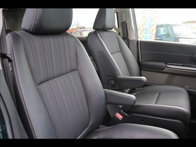 ホンダ フリード＋ Ｇ ＨＯＮＤＡ ＳＥＮＳＩＮＧ H30年 () 99
