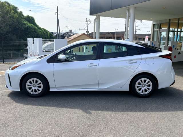 トヨタ プリウス １．８ Ｓ R3年 () 99