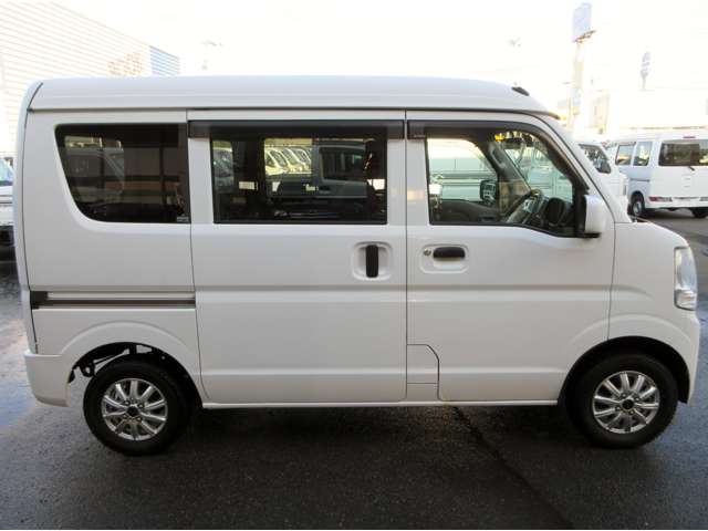 スズキ エブリイ ６６０ ＰＣ リミテッド ハイルーフ ４ＷＤ R1年 () 99