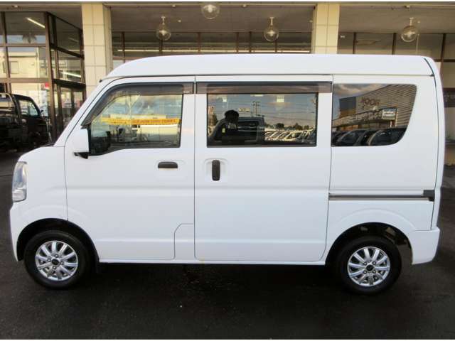 スズキ エブリイ ６６０ ＰＣ リミテッド ハイルーフ ４ＷＤ R1年 () 99