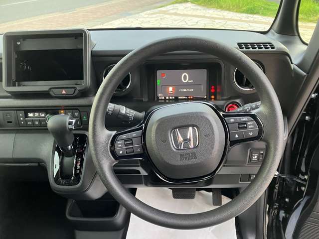 ホンダ Ｎ　ＢＯＸ カスタム ６６０ R8年 () 99