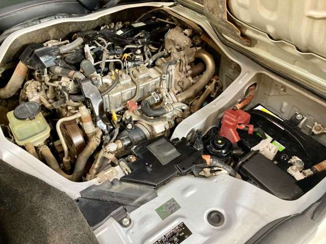 トヨタ ハイエースバン ２．８ スーパーＧＬ ダークプライムＩＩ ロングボディ ディーゼルターボ ４ＷＤ R1年 (北海道) 99