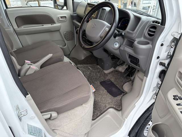スズキ エブリイ ６６０ ジョイン ターボ ハイルーフ ４ＷＤ H27年 () 99