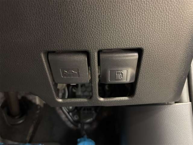トヨタ ヴォクシー ２．０ Ｓ－Ｚ R5年 () 99
