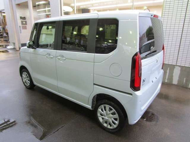 ホンダ Ｎ　ＢＯＸ ６６０ ４ＷＤ R8年 (関東) 99