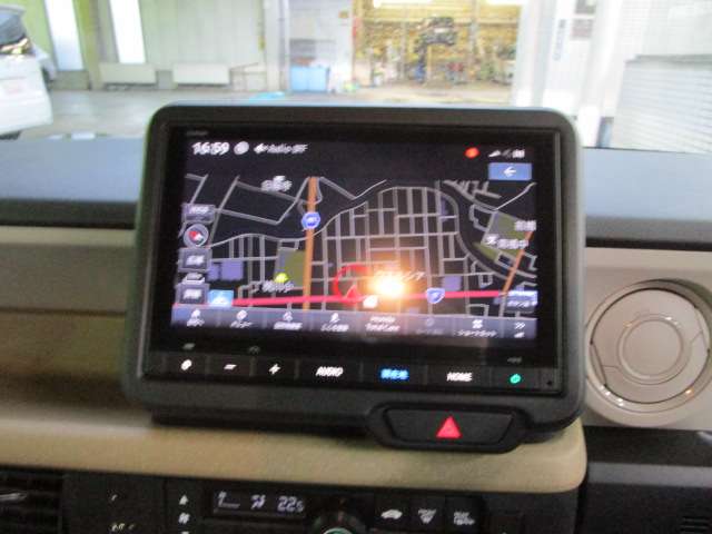 ホンダ Ｎ　ＢＯＸ ６６０ ４ＷＤ R8年 (関東) 99