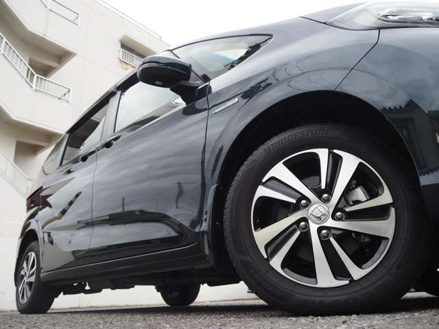 ホンダ フリード　ハイブリッド １．５ ハイブリッド Ｇ ホンダセンシング ４ＷＤ R1年 () 99