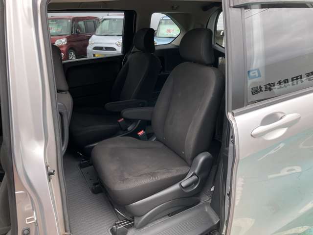 ホンダ フリード １．５ Ｘ 車イス仕様車 ２列シートタイプ H27年 () 99
