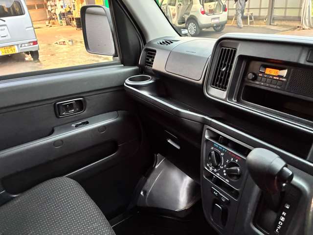 ダイハツ ハイゼットカーゴ ６６０ デラックス ＳＡＩＩＩ ハイルーフ ４ＷＤ R1年 () 99