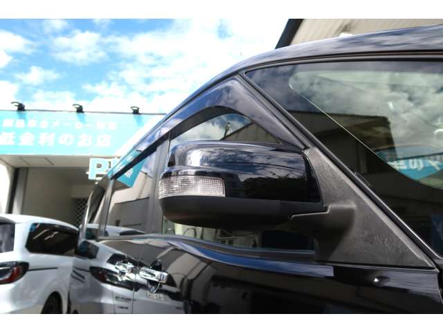 日産 セレナ ２．０ ハイウェイスター Ｓ－ＨＹＢＲＩＤ Ｖセレクション H25年 (関東) 99
