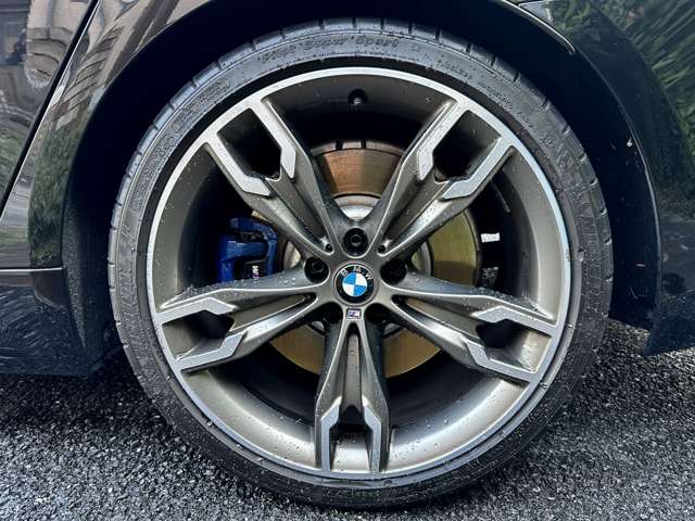 ＢＭＷ ５シリーズ Ｍ５５０Ｉ Ｘドライブ アルティメット エディション ４ＷＤ R2年 (関東) 99
