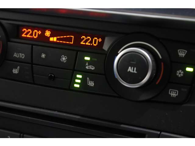 ＢＭＷ Ｘ３ Ｘドライブ２８Ｉ Ｍスポーツパッケージ ４ＷＤ H24年 (関東) 99