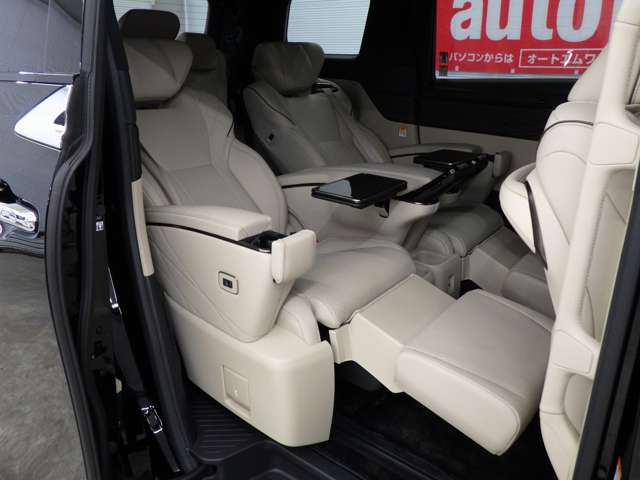 トヨタ アルファード　ハイブリッド ハイブリッド ２．５ エグゼクティブ ラウンジ Ｅ－ＦＯＵＲ ４ＷＤ R7年 (東北) 99