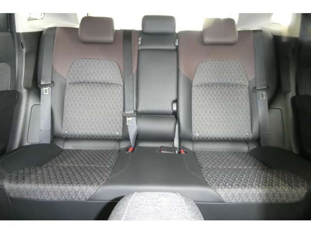日産 ノートオーラ １．２ Ｇ R7年 (東北) 99
