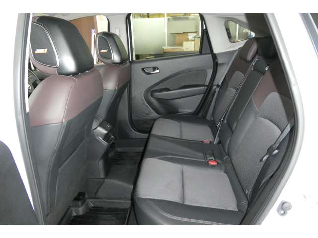日産 ノートオーラ １．２ Ｇ R7年 (東北) 99