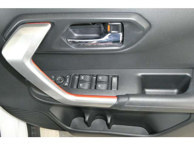 トヨタ ライズ １．０ Ｚ ４ＷＤ R3年 (東北) 99