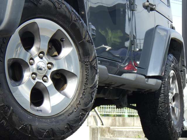 ジープ ラングラー　アンリミテッド アンリミテッド サハラ ４ＷＤ H29年 (関東) 99
