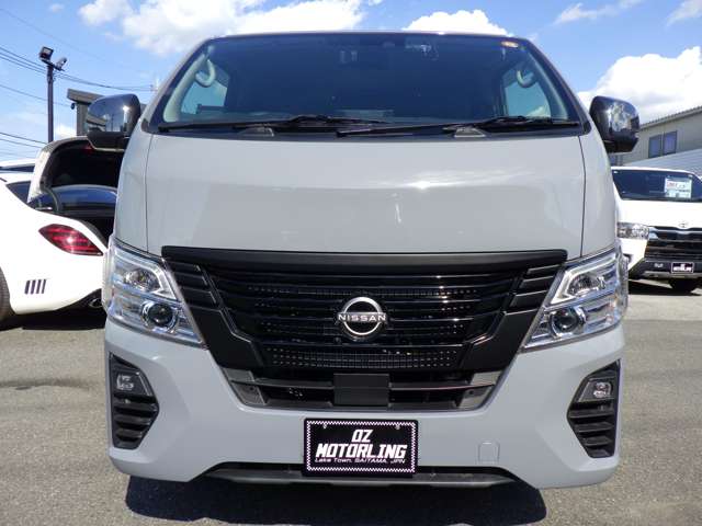 日産 キャラバンバン ２．０ グランド プレミアムＧＸ ロングボディ マルチベッド テーブル付車 R4年 (関東) 99