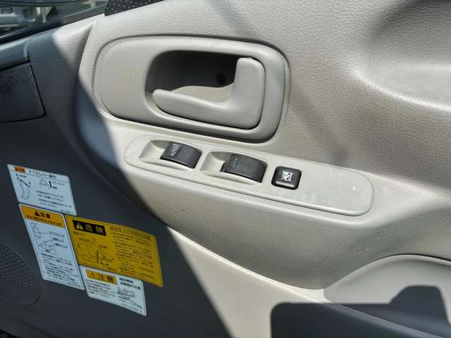 日野自動車 デュトロ ４．０Ｄターボ H28年 (関東) 99