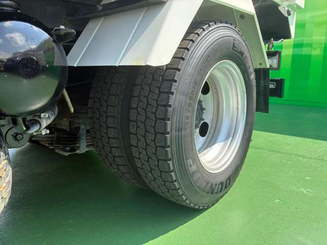 日野自動車 デュトロ ４．０Ｄターボ H28年 (関東) 99