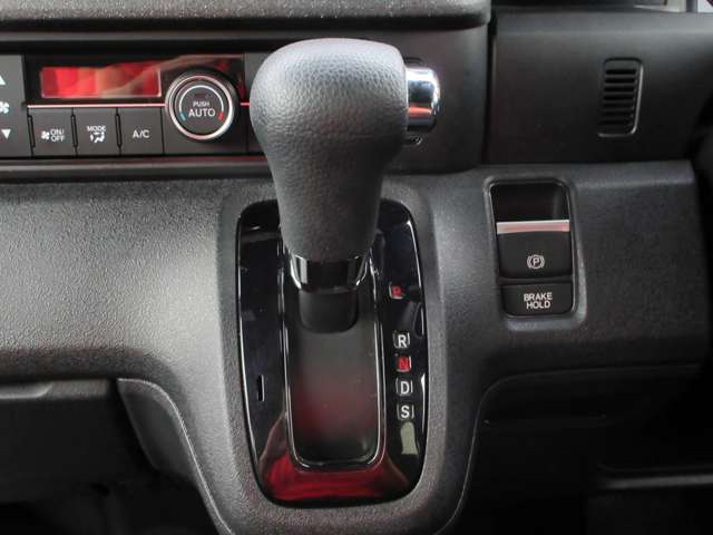 ホンダ Ｎ　ＢＯＸ カスタム ６６０ R6年 (関東) 99