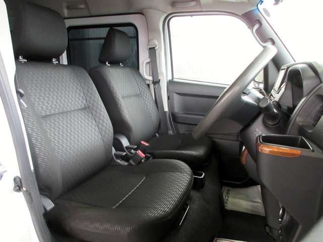 トヨタ ピクシスバン ６６０ クルーズターボ ４ＷＤ R4年 (関東) 99