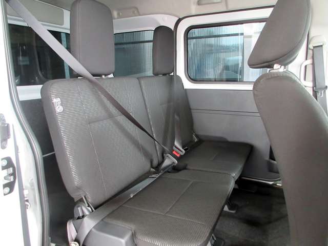 トヨタ ピクシスバン ６６０ クルーズターボ ４ＷＤ R4年 (関東) 99