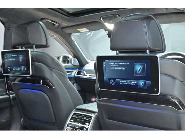 ＢＭＷ ７シリーズ Ｍ７６０ＬＩ Ｘドライブ ４ＷＤ R1年 (関東) 99