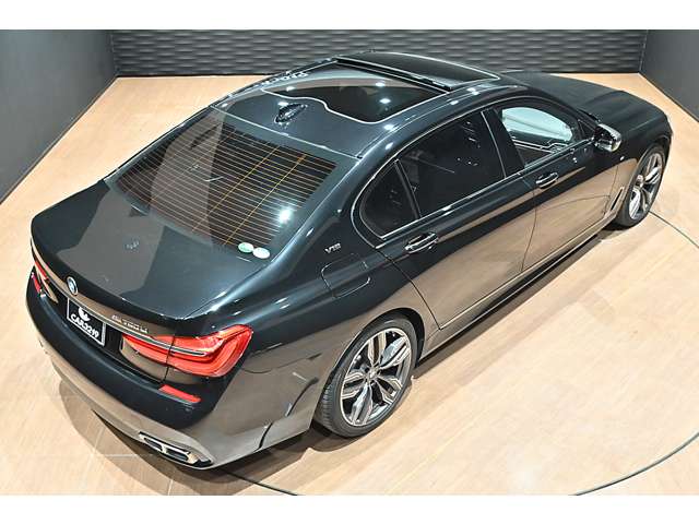 ＢＭＷ ７シリーズ Ｍ７６０ＬＩ Ｘドライブ ４ＷＤ H30年 (関東) 99