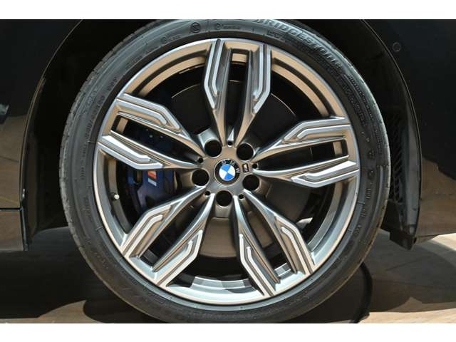 ＢＭＷ ７シリーズ Ｍ７６０ＬＩ Ｘドライブ ４ＷＤ H30年 (関東) 99