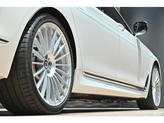 ＢＭＷ ７シリーズ Ｍ７６０ＬＩ Ｘドライブ ４ＷＤ H30年 (関東) 99