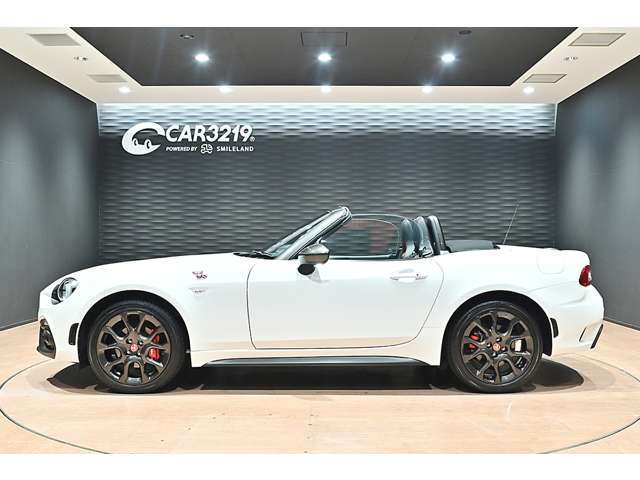 アバルト １２４　スパイダー １．４ R1年 (関東) 99