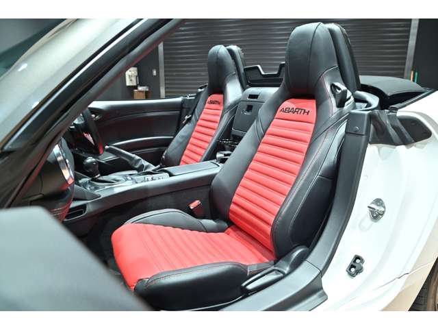 アバルト １２４　スパイダー １．４ R1年 (関東) 99