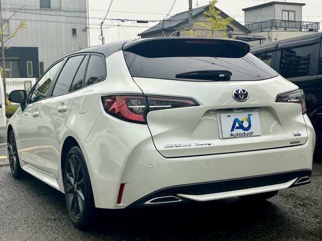 トヨタ カローラ　ツーリング　ハイブリッド １．８ ハイブリッド ＷＸＢ R3年 (近畿) 99