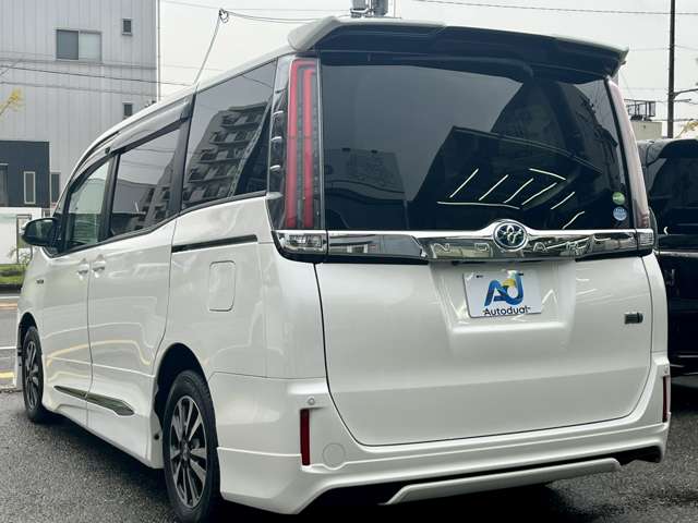 トヨタ ノア １．８ ハイブリッド Ｇ H30年 (近畿) 99