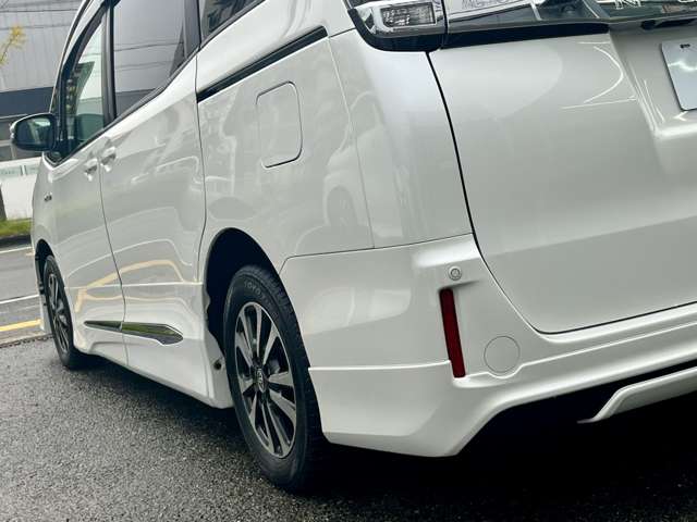 トヨタ ノア １．８ ハイブリッド Ｇ H30年 (近畿) 99