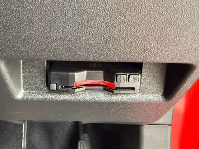 スズキ ジムニー　ノマド １．５ ＦＣ ４ＷＤ R8年 () 99