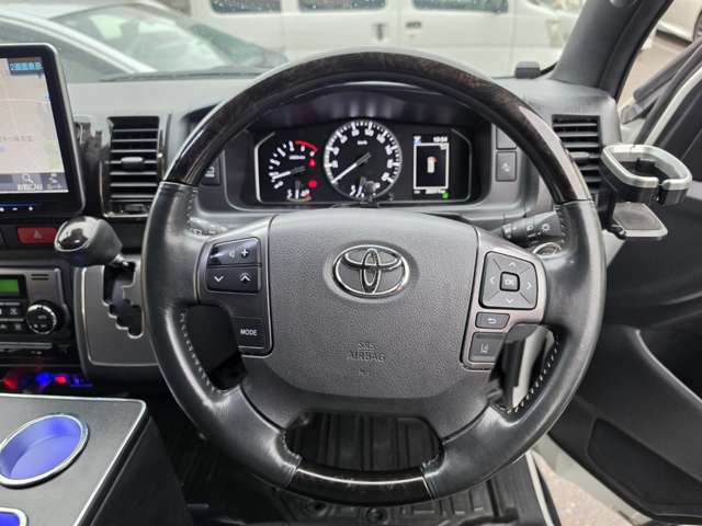 トヨタ ハイエースバン ２．８ スーパーＧＬ ダークプライムＩＩ ロングボディ ディーゼルターボ ４ＷＤ R5年 () 99