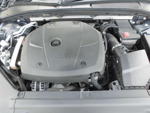 ボルボ Ｖ９０ Ｔ５　モメンタム H30年 (近畿) 99